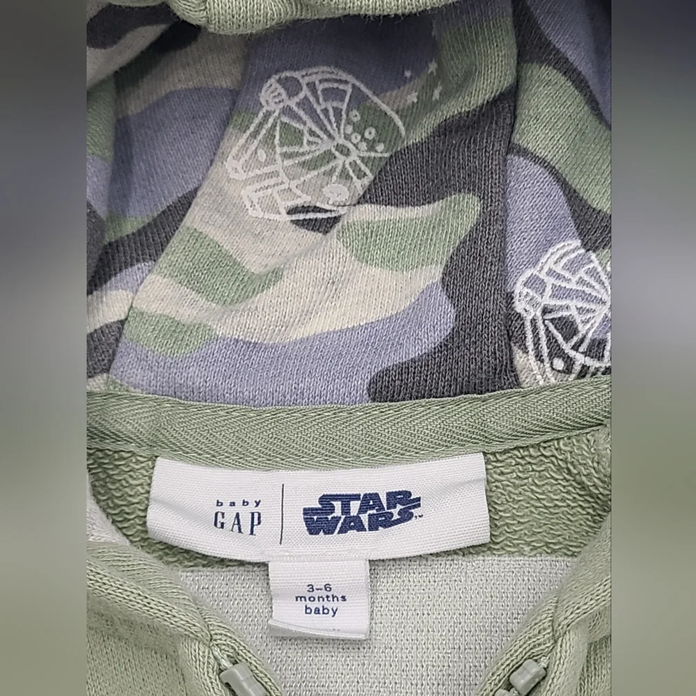 GAP green gray